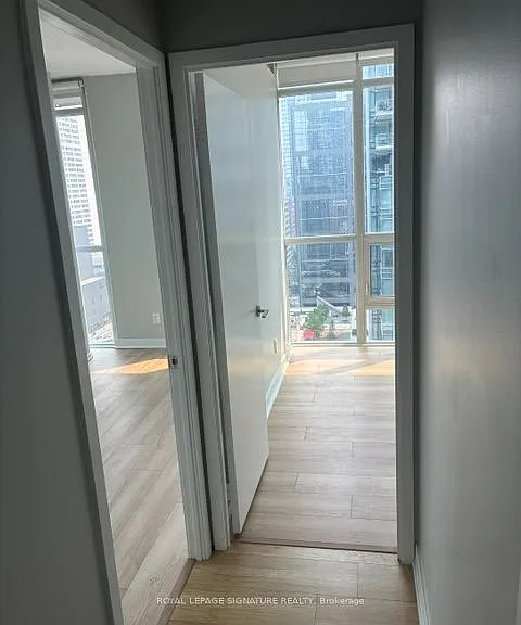 126 Simcoe St #1707 — Photo 12