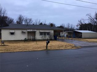 3811 N 57th St, Fort Smith, AR 72904