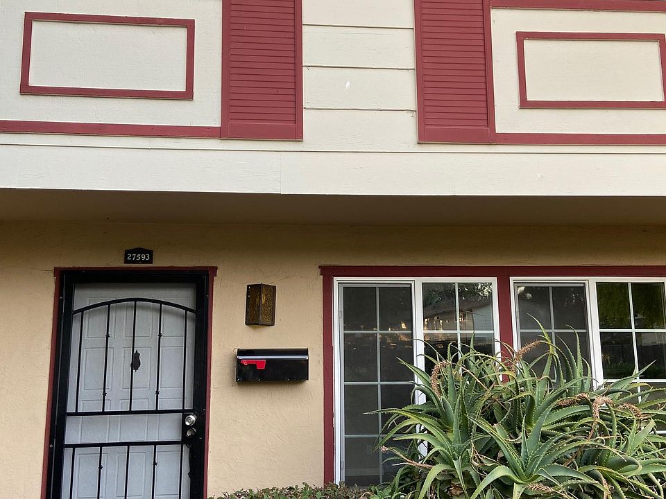 1st image of 27593 Stromberg Ct