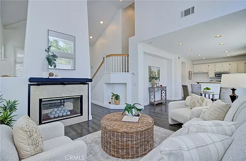 10 Willowbrook Ln Photo 1