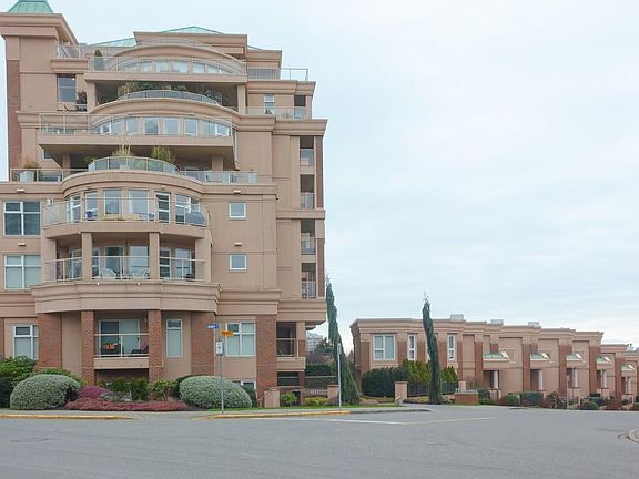4th image of 75 Songhees Rd #502