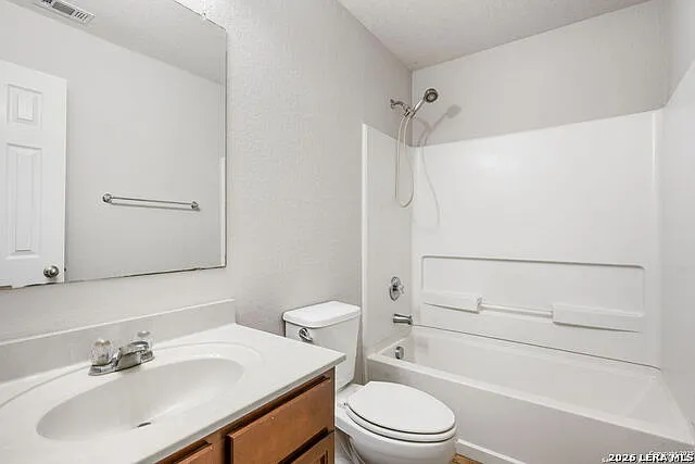 25252 Cambridge Wl — Photo 13