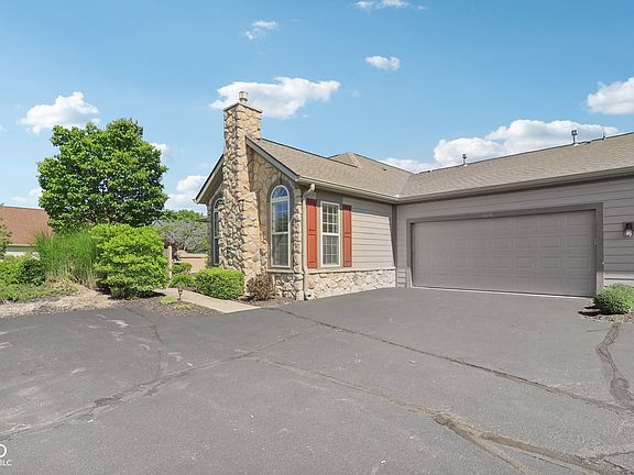 2nd image of 16636 Brownstone Ct