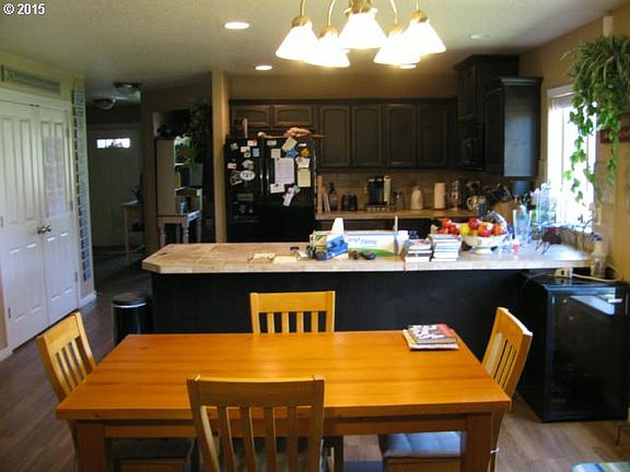 4th image of 13914 NE 100th St