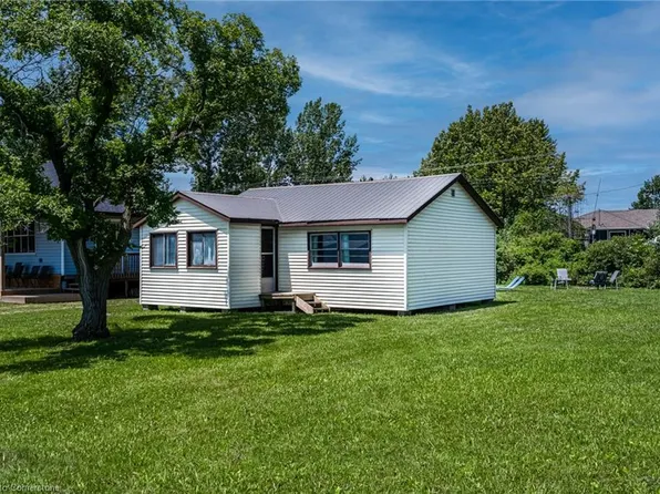 845 Lakeshore Rd, Haldimand County, ON N0A 1P0