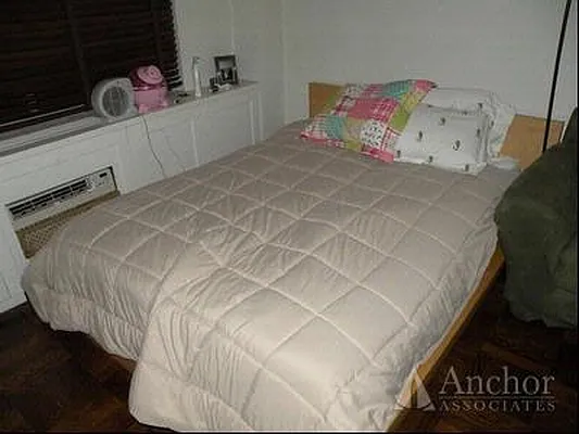 Rented by Anchor Associates | media 23