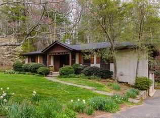 71 Woodbury Rd, Asheville, NC 28804