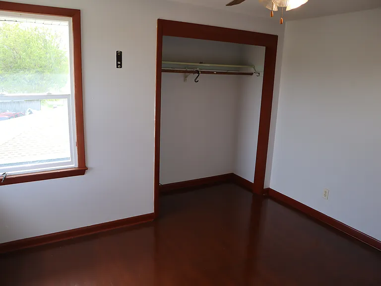 305 S 74th St #2 — Photo 3