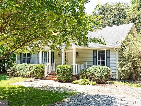 2nd image of 239 Washington Dr
