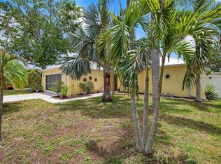 4123 Lancaster Dr, Sarasota, FL 34241