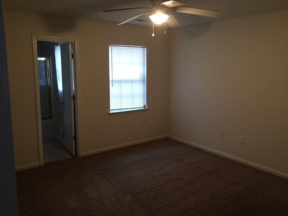 4th image of 3307 Parkway Ct #A