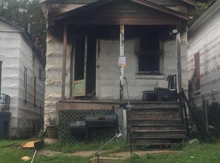 8423 Lowell St, Saint Louis, MO 63147
