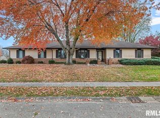 3100 Jalna Dr, Springfield, IL 62704