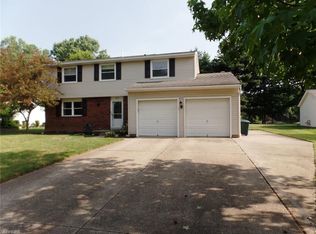10126 Ridgewood Dr, Twinsburg, OH 44087