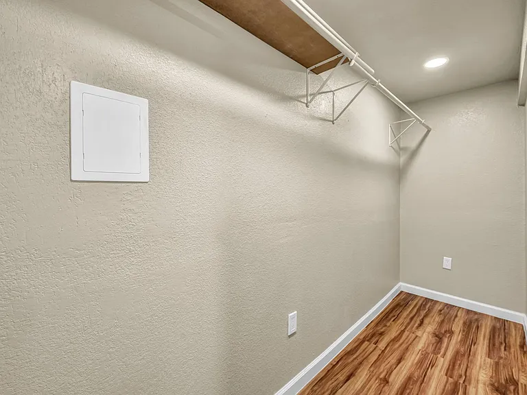 1678 Ordway Ave — Photo 27