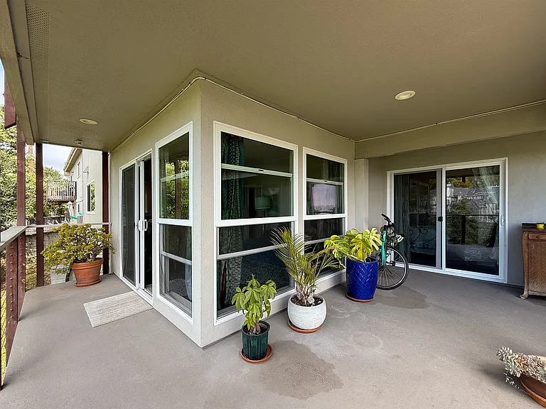 225 Buena Vista Ave #3 — Photo 8
