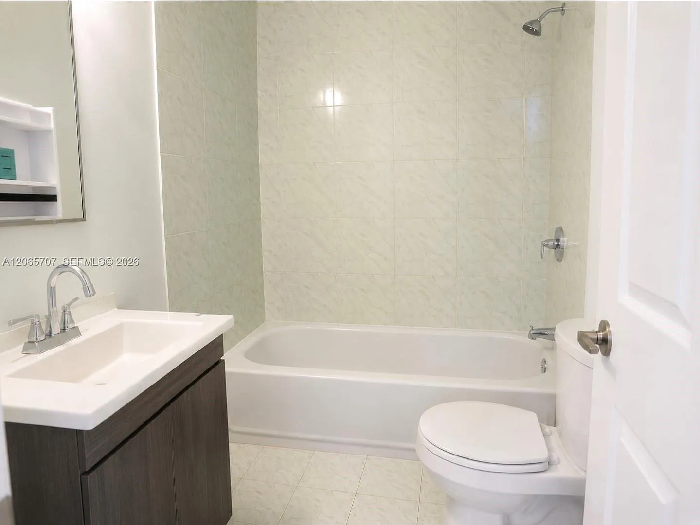 Hialeah 5th Addn Rev Pl — Photo 4