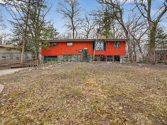 4th image of 2512 Timber Dr