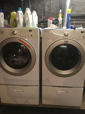 Rented by Alexander Bilu, LREB | media 19