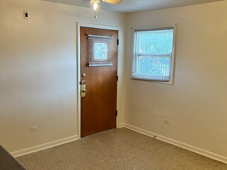 5011 W Diversey Ave #1N — Photo 14