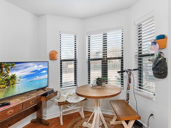 4th image of 4441 Old College Rd APT 9102