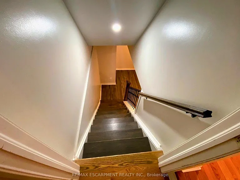 3824 Milkwood Cres — Photo 18