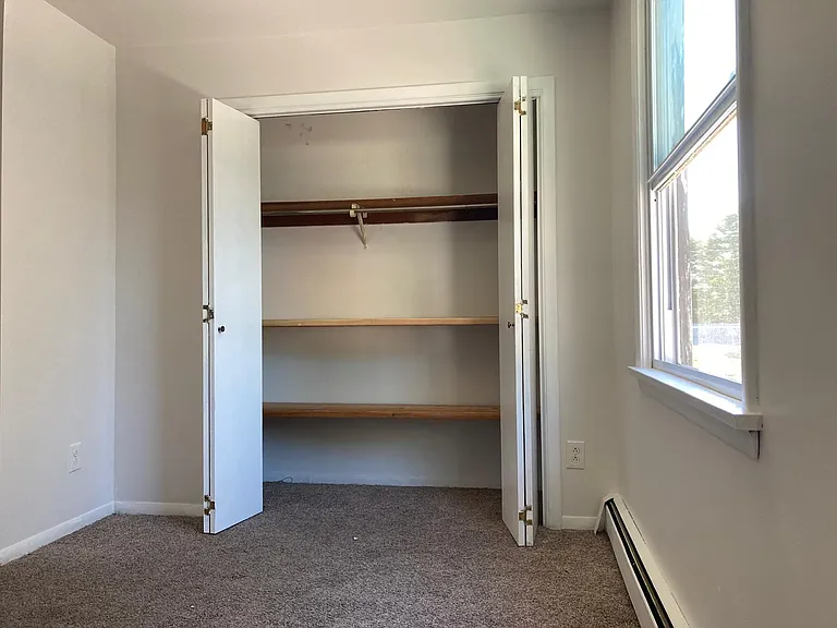 131 S Chester St — Photo 33