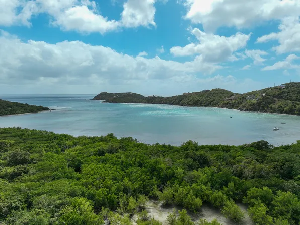 47 Fish Bay Est, Saint John, VI 00830