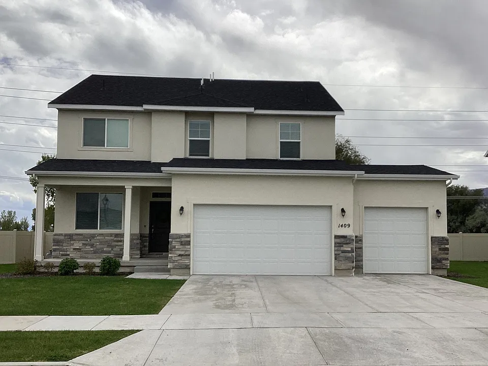 1409 E Perelle Ln