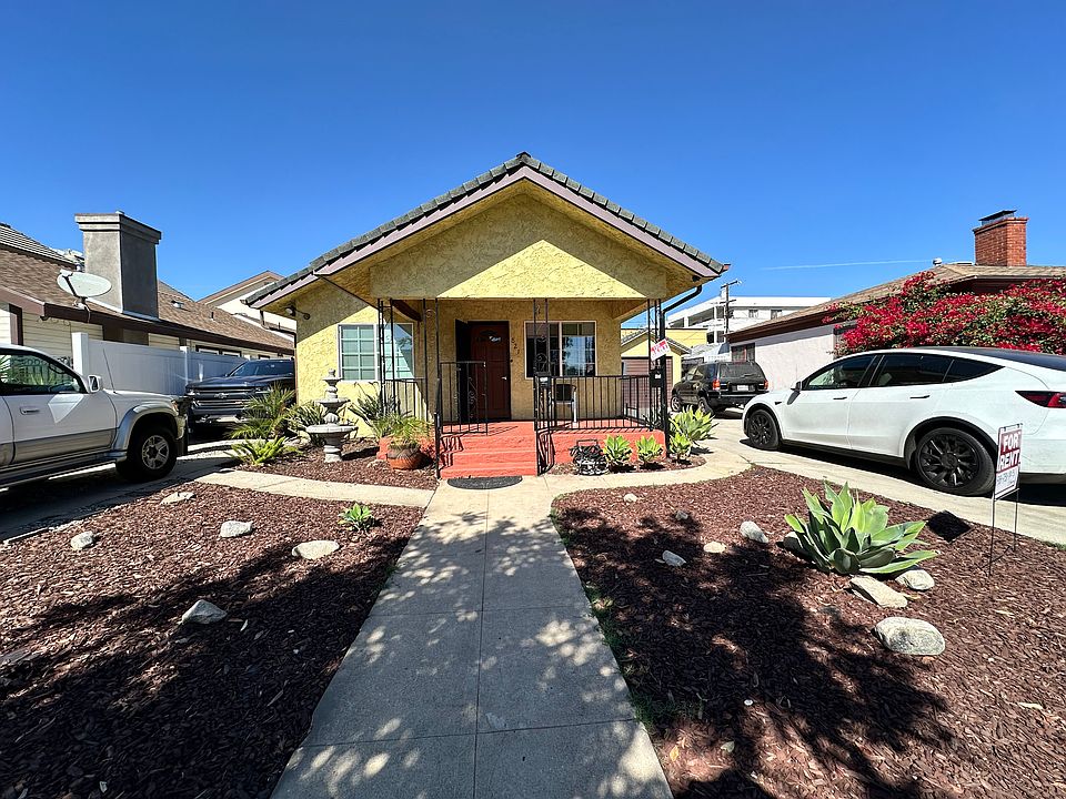 1st image of 821 Orange Grove Ave
