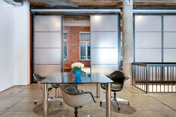 Sold by Sotheby's International Realty | media 7