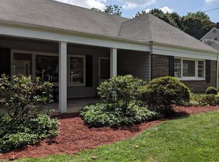19 Ardsleigh Dr, Madison, NJ 07940