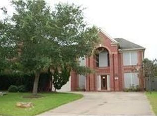 2021 Island Manor Ln, League City, TX 77573