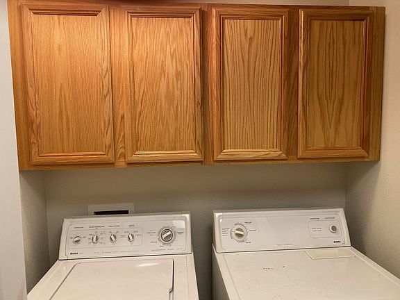 5th image of 3630 Ponderosa Ct Unit 6