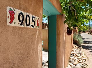 905 Canyon Rd, Santa Fe, NM 87501