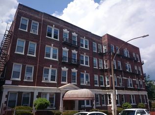 56 Park Vale Ave APT 15, Allston, MA 02134