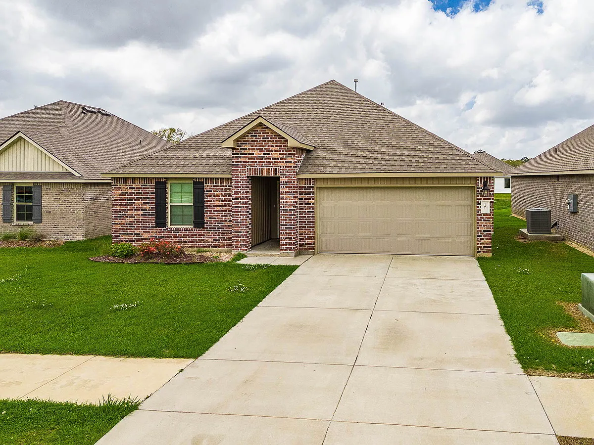 Building Photo - 206 Chestnut Oak Dr