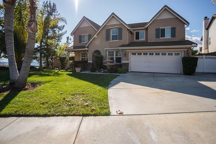 1st image of 35901 Bingley Ct