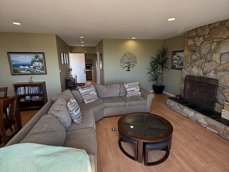 1744 Manhattan Ave #UPPER — Photo 31