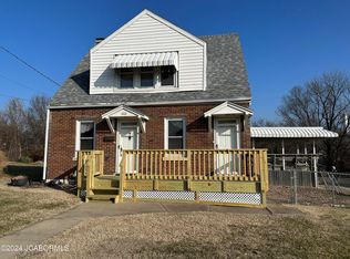 1102 W Miller St, Jefferson City, MO 65109