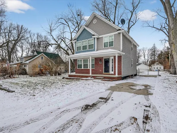 20433 Lexington, Redford, MI 48240