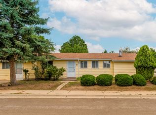 1073 Pinon Loop, Los Alamos, NM 87544