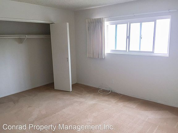 5th image of 519 N Hayworth Ave #7