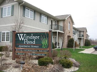 6528 Lake Rd APT 4, Windsor, WI 53598
