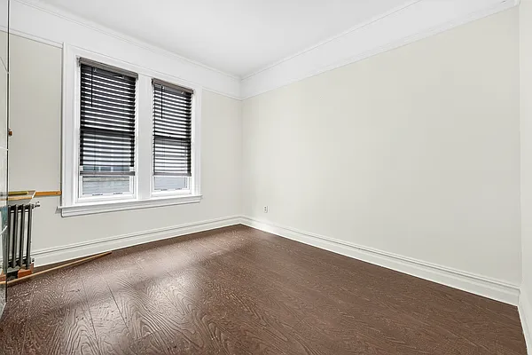 Rented by Charney Real Estate LLC | media 4