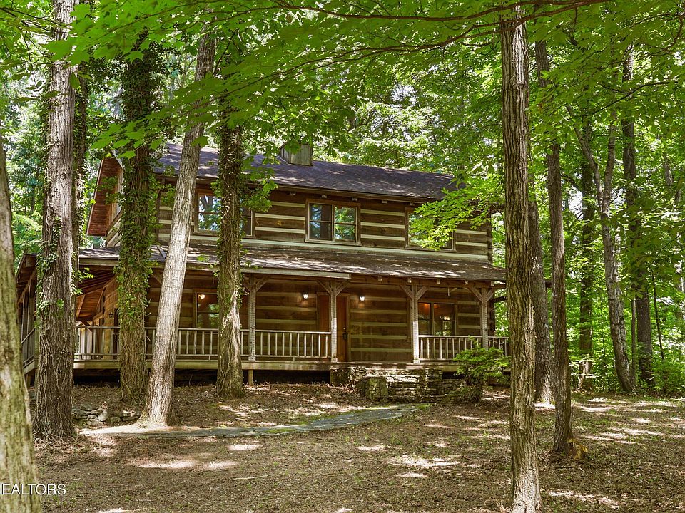 1st image of 122 Land Oak Rd