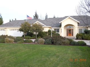 10500 Gibbs Dr, Oakdale, CA 95361