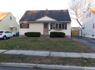 8 Barkalow St, South Amboy, NJ 08879
