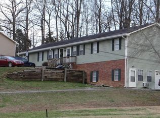 326 Mill Trce APT A, Dalton, GA 30721