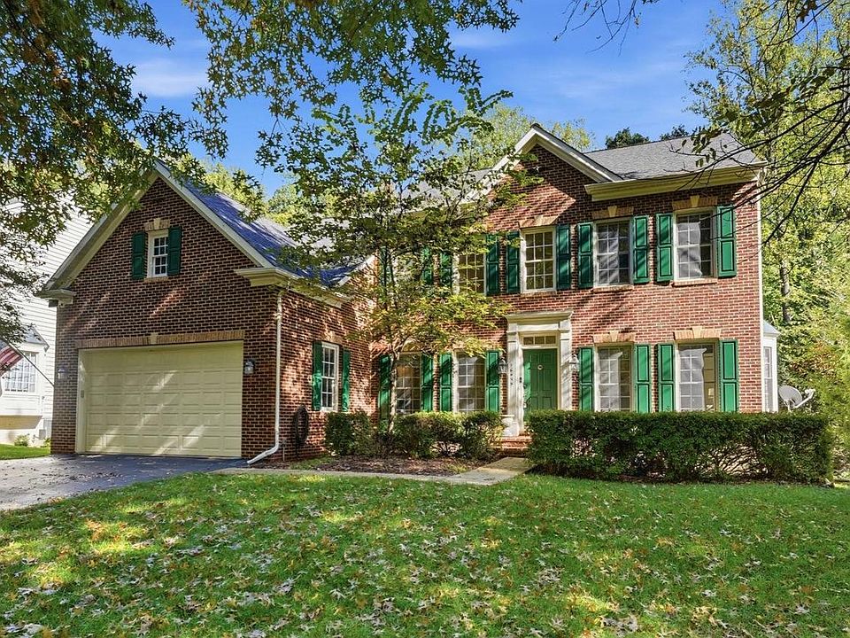 1st image of 16495 Hayes Ln